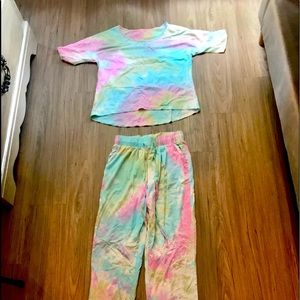 Tie-dye jogger lounge set